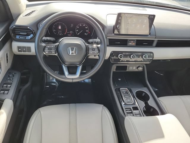 Certified 2025 Honda Pilot EX-L image 16