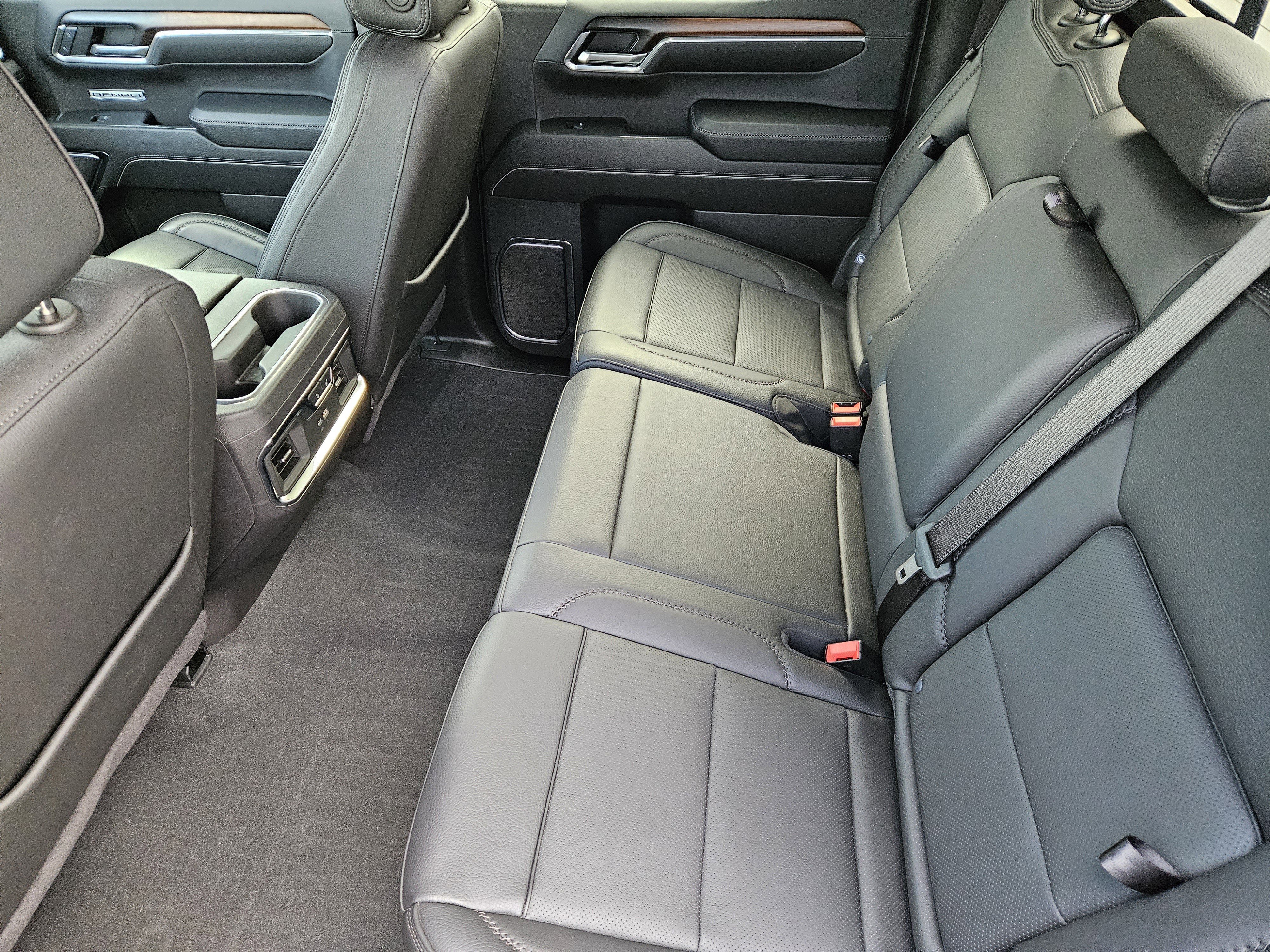 Used 2024 GMC Sierra 1500 Denali w/ Technology Package image 31