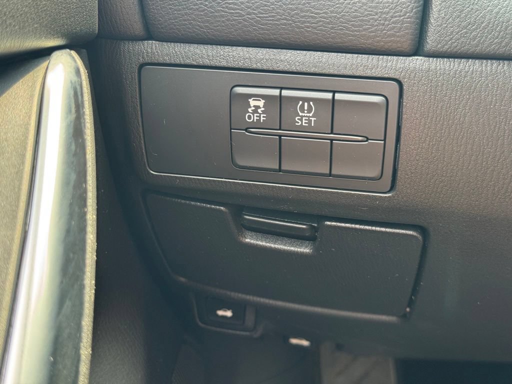 Used 2016 MAZDA MAZDA6 Sport FWD image 34