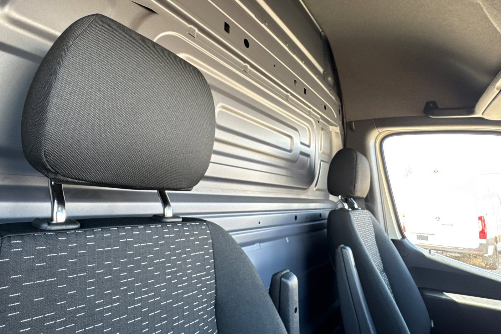 New 2025 Mercedes-Benz Sprinter 2500 image 18