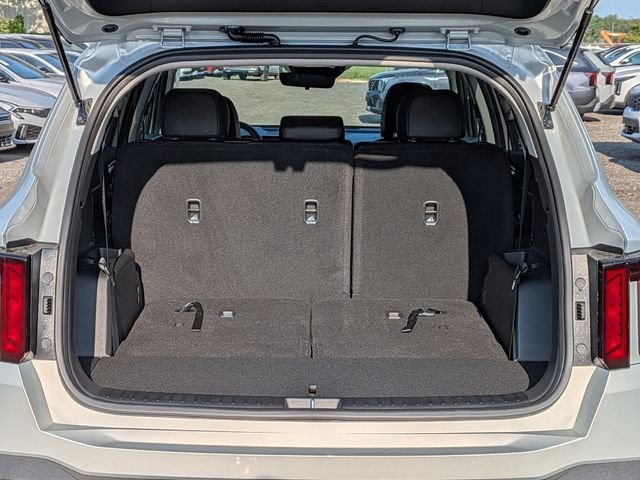 New 2026 Kia Sorento S w/ S Panoramic Sunroof Package FWD image 14