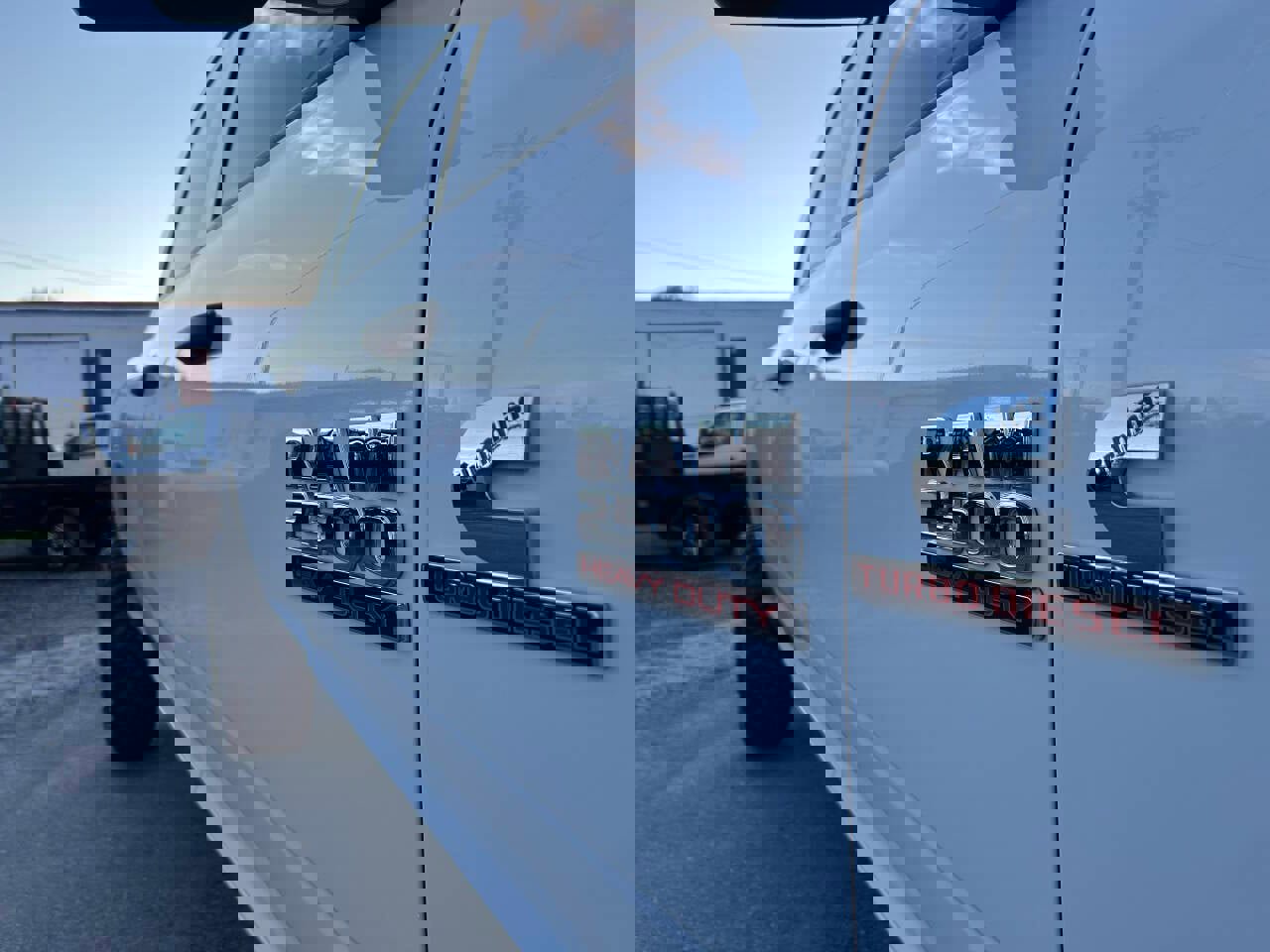 Used 2018 RAM 2500 Tradesman w/ Chrome Appearance Group image 13