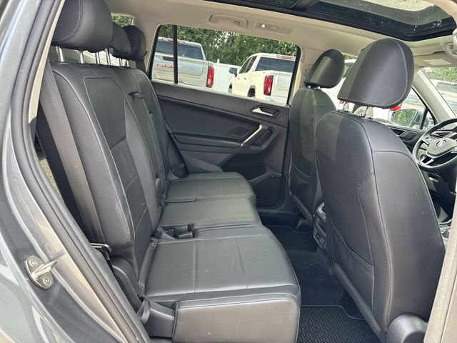 Used 2020 Volkswagen Tiguan SE w/ Panoramic Sunroof Package AWD/4WD image 27