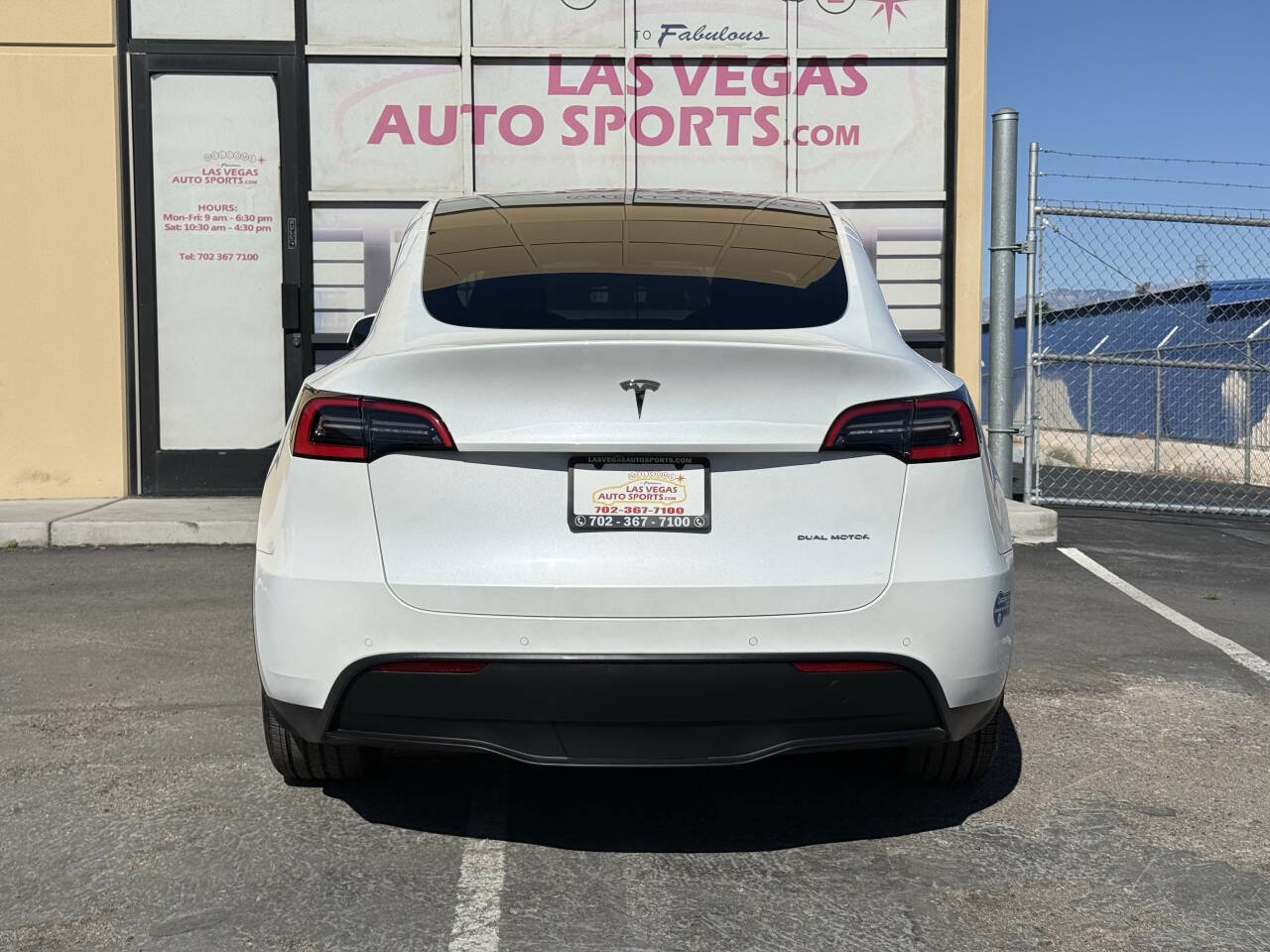 Used 2021 Tesla Model Y Long Range AWD/4WD image 8
