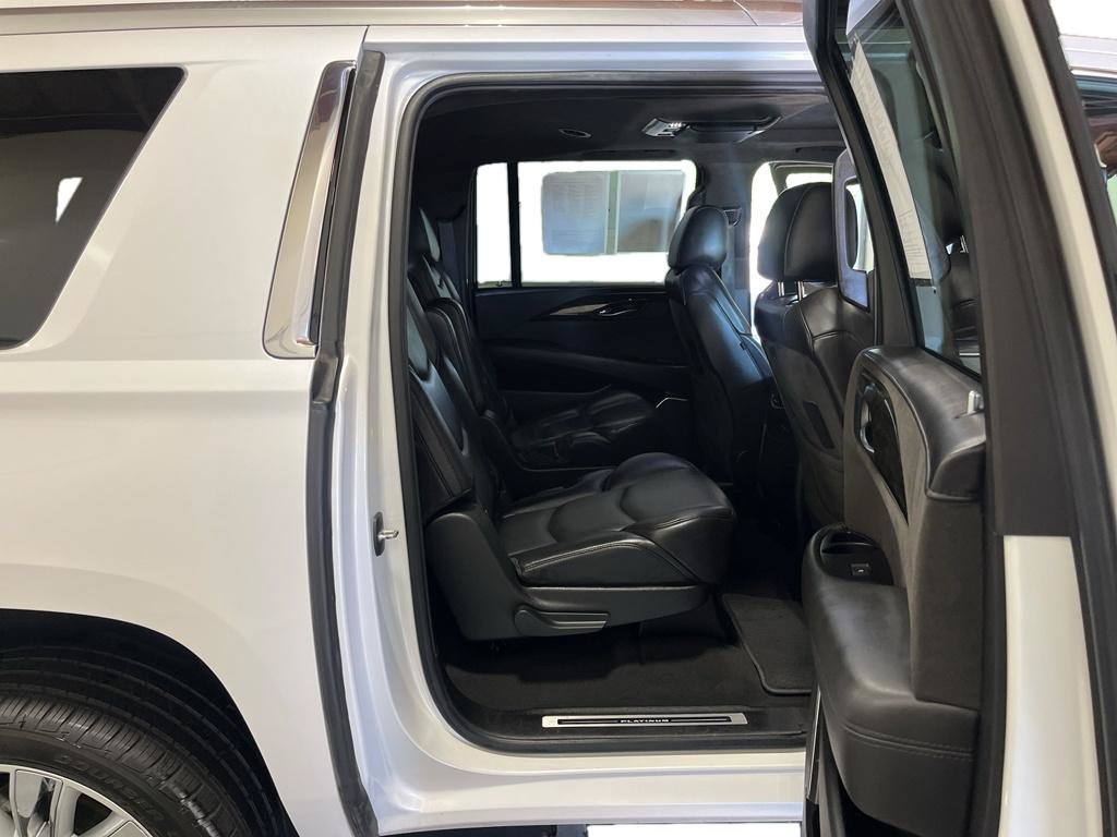 Certified 2020 Cadillac Escalade ESV Platinum AWD/4WD image 20