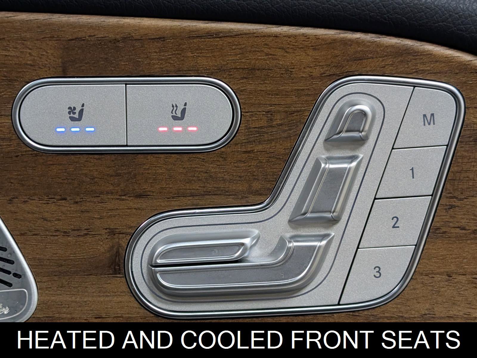 Used 2024 Mercedes-Benz GLE 350 4MATIC w/ AMG Line Exterior image 26