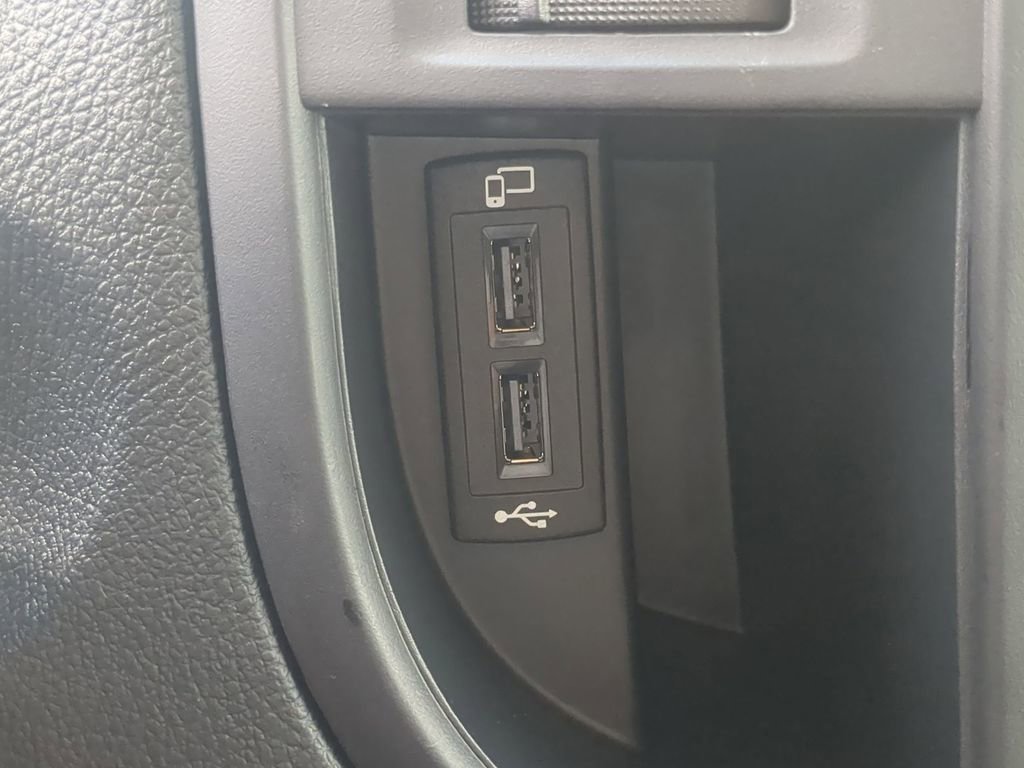 Certified 2023 Mercedes-Benz Metris Passenger image 9