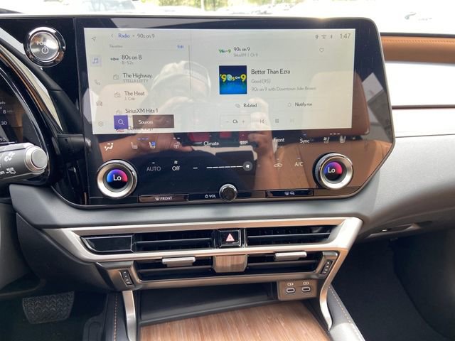 New 2026 Lexus RX 350h AWD/4WD image 17