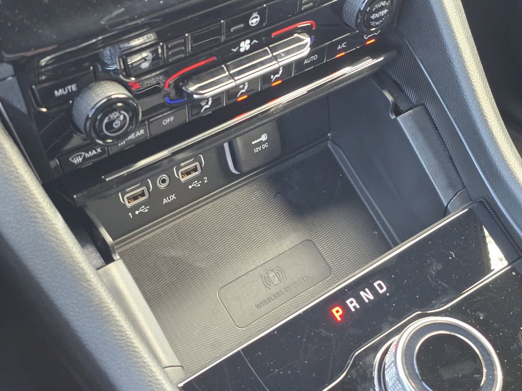 Used 2025 Jeep Grand Cherokee Altitude image 27