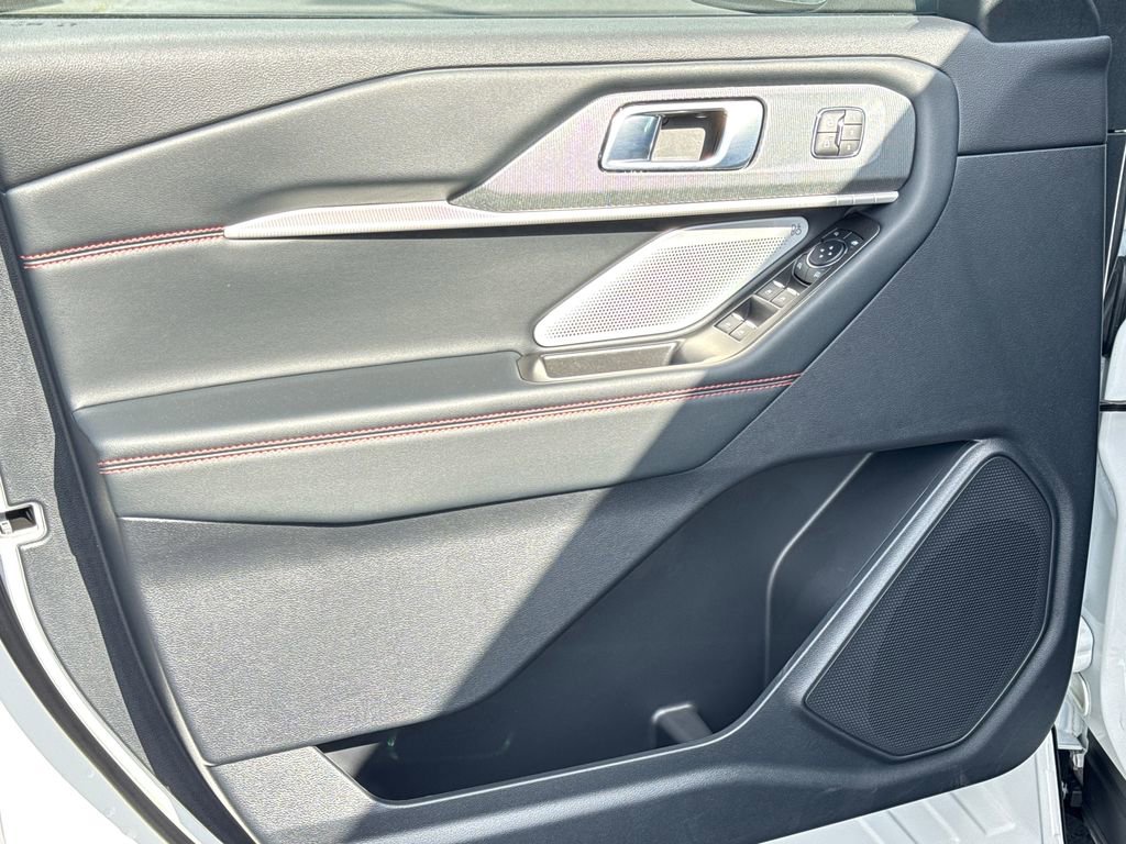 New 2026 Ford Explorer ST w/ Sun And Sound Package image 21