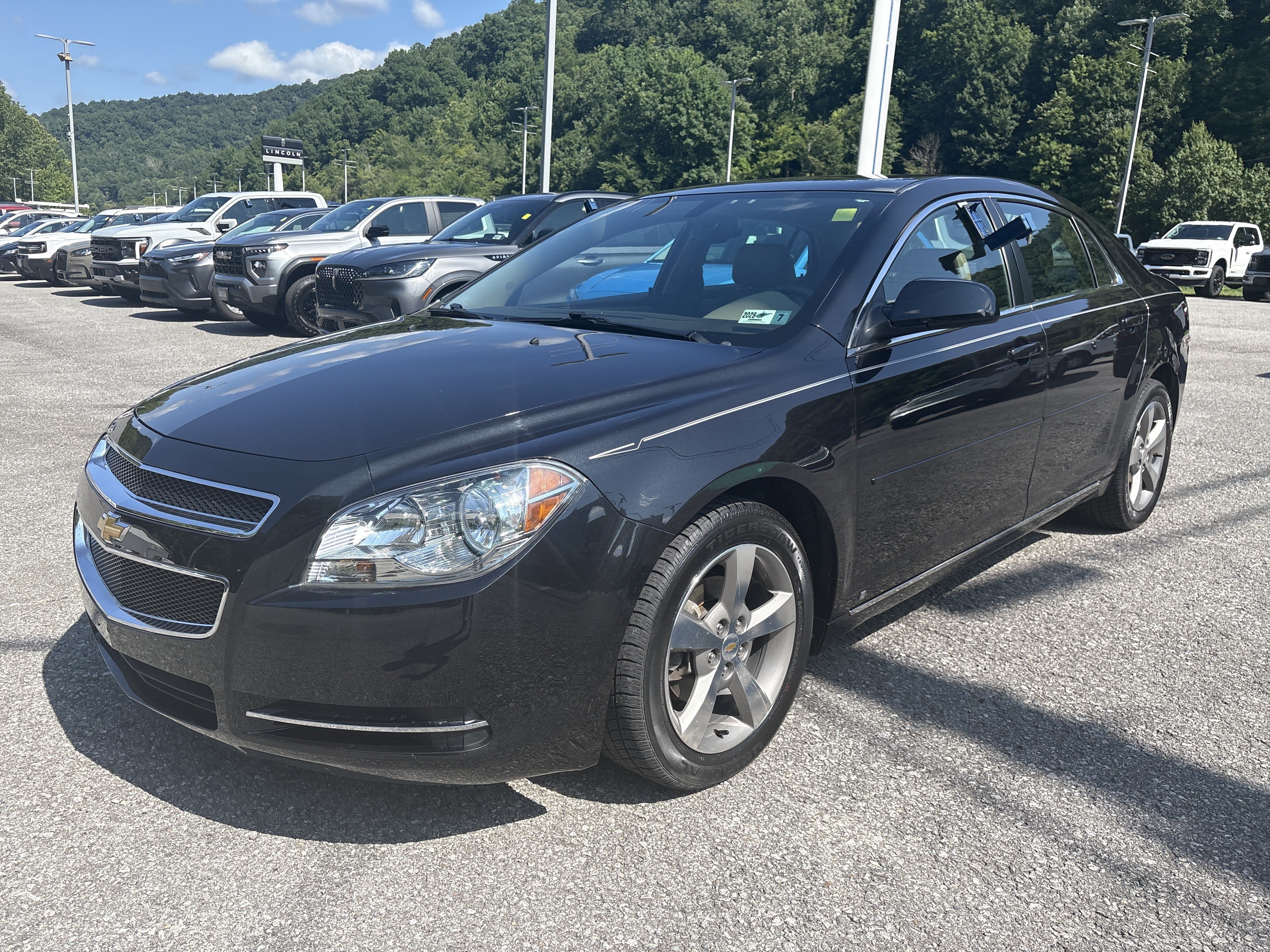 Used 2009 Chevrolet Malibu LT w/ Rear Power Package FWD image 8