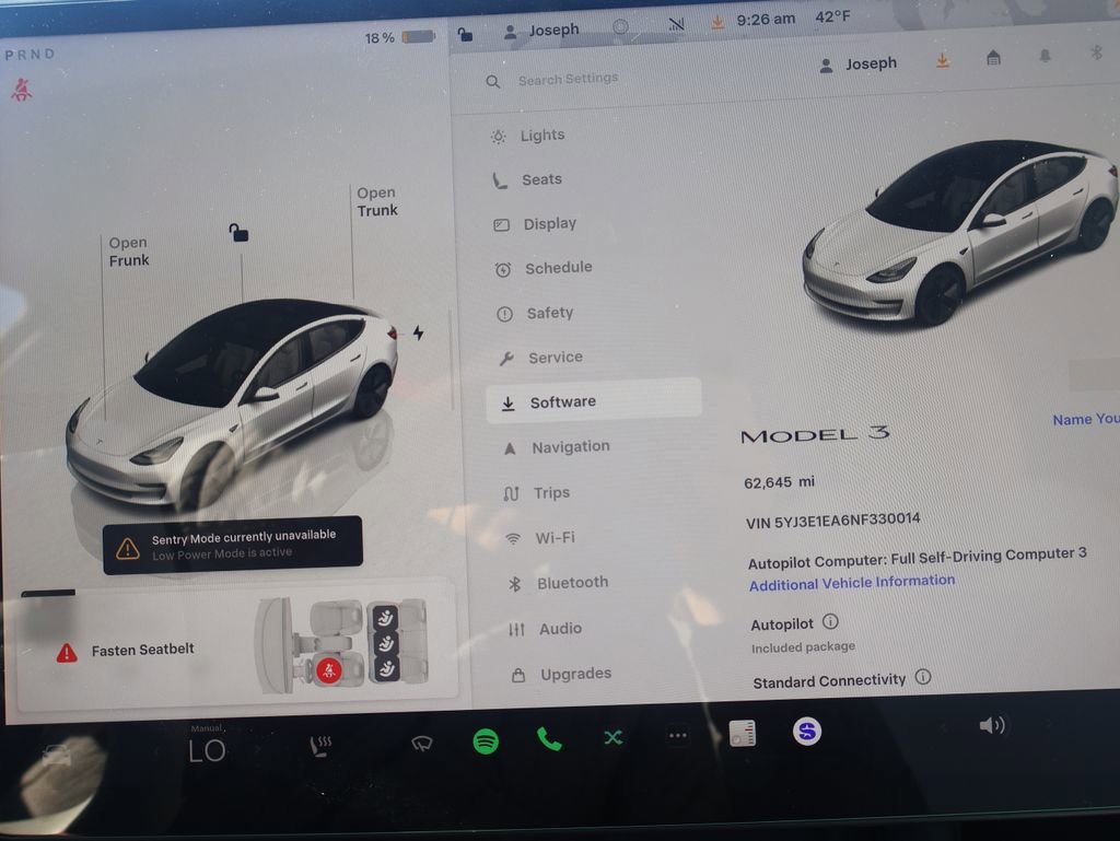 Used 2022 Tesla Model 3 image 2