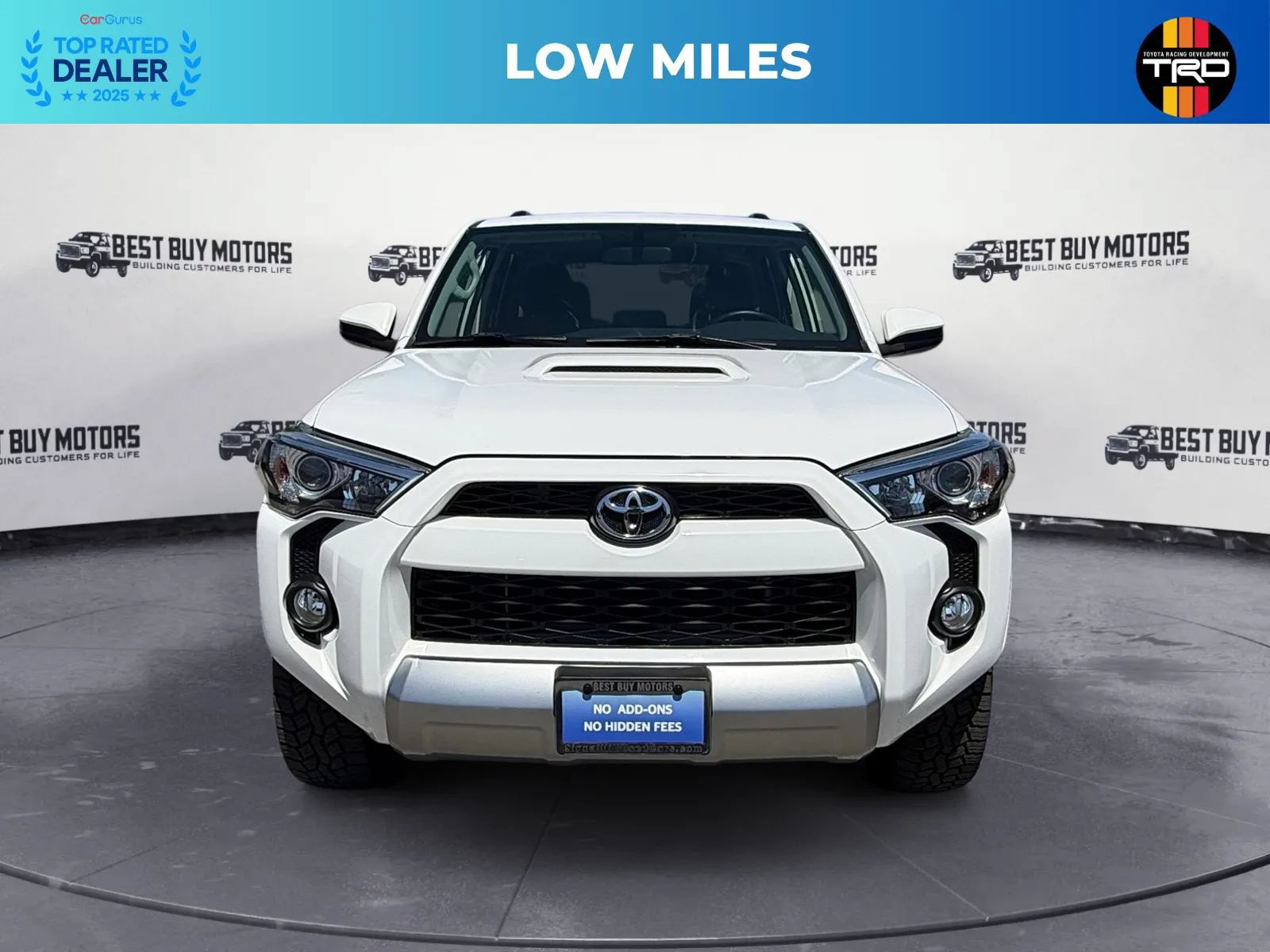 Used 2018 Toyota 4Runner TRD Off-Road AWD/4WD image 2