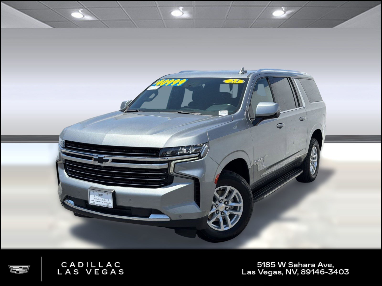 Used 2023 Chevrolet Suburban LT w/ Luxury Package AWD/4WD image 1