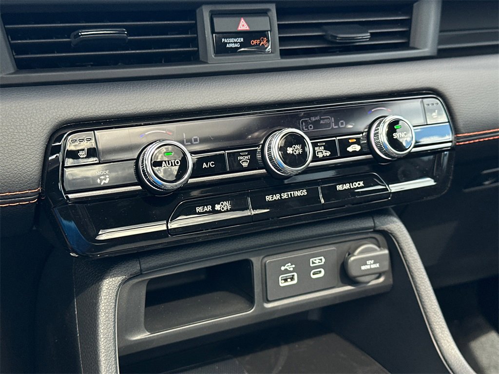 New 2025 Honda Pilot TrailSport image 31