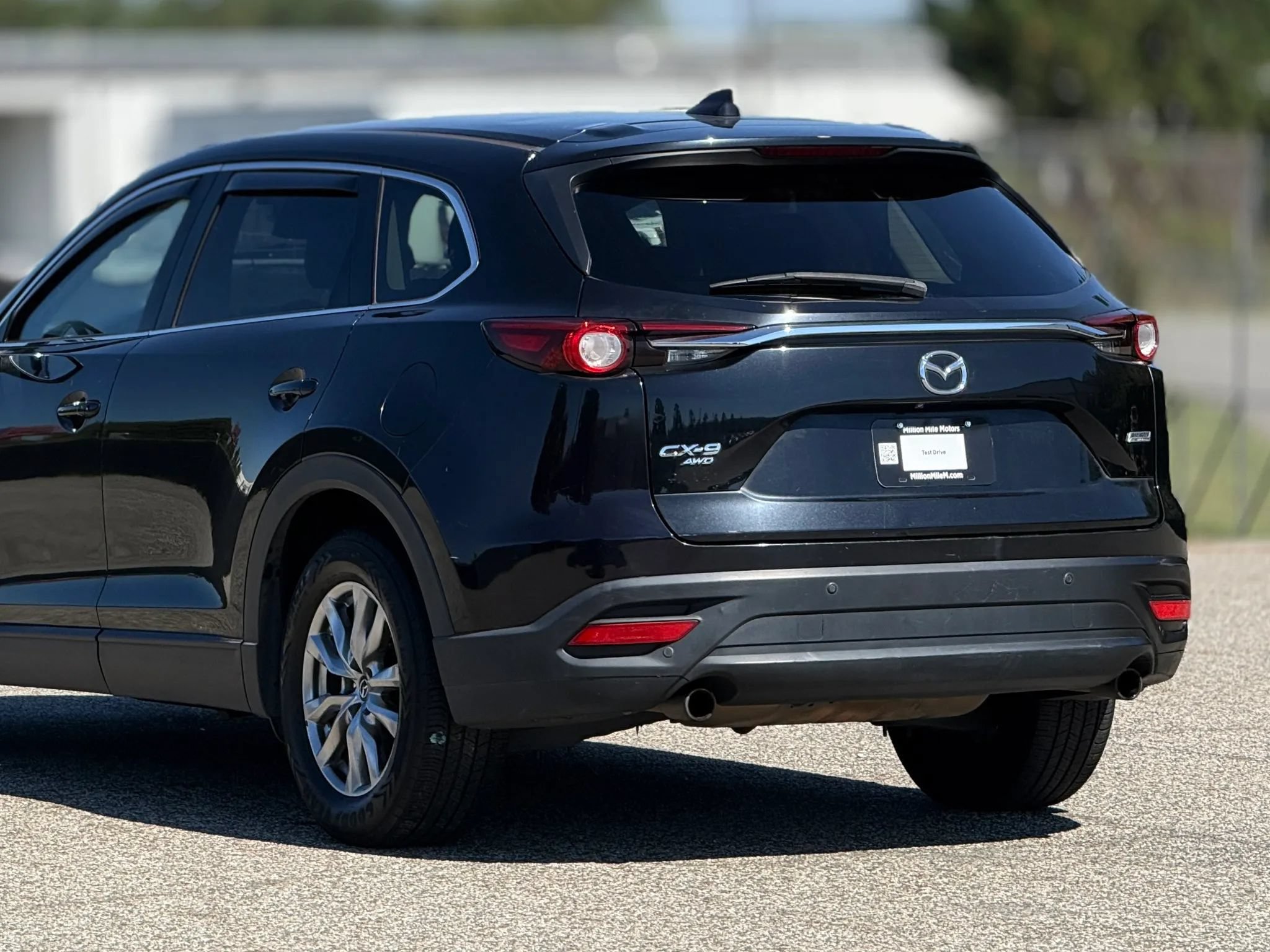 Used 2018 MAZDA CX-9 Touring w/ Touring Premium Package AWD/4WD image 16