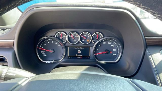 Used 2022 Chevrolet Suburban LS image 25