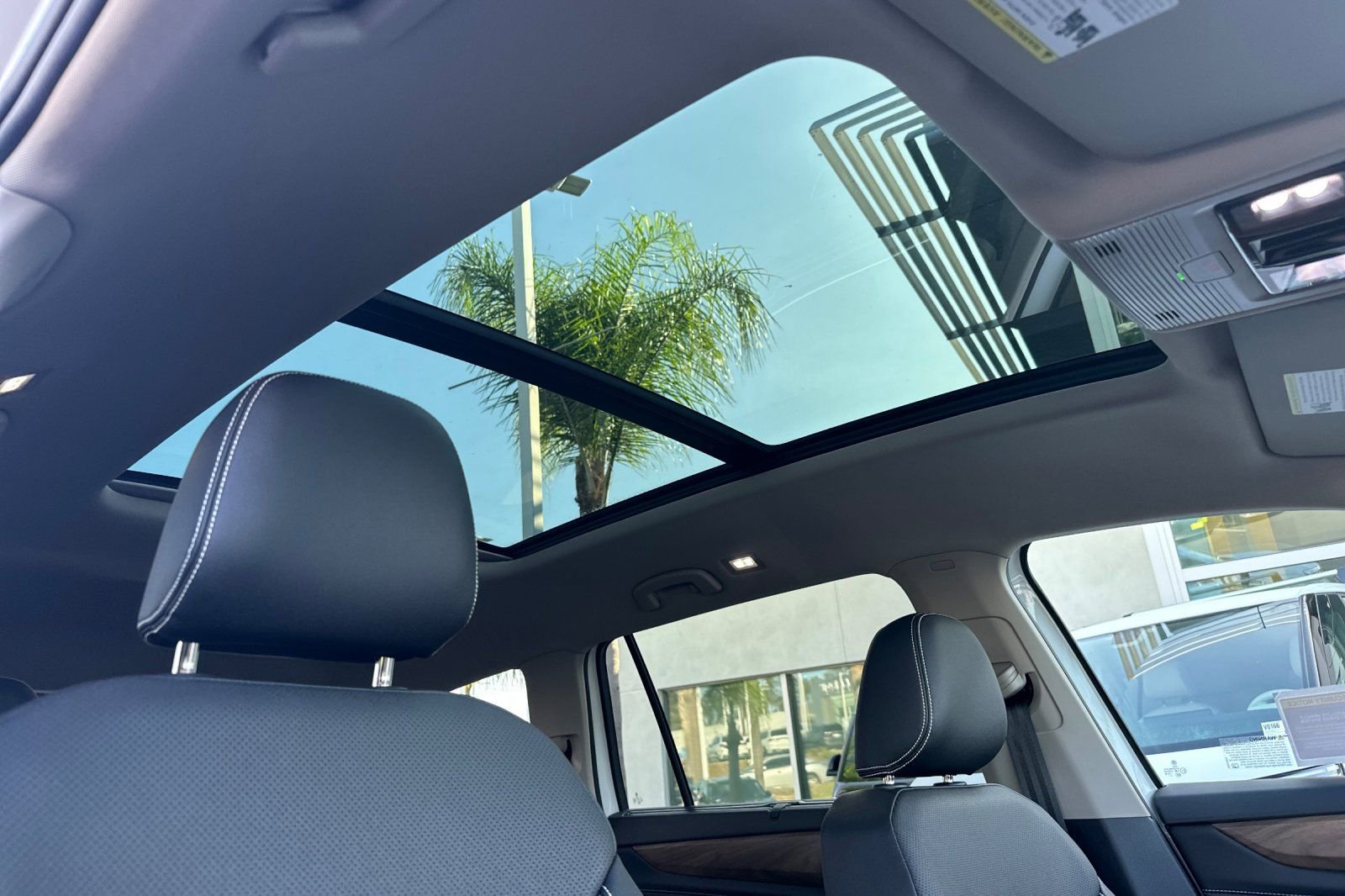 New 2026 Volkswagen Atlas SE image 17