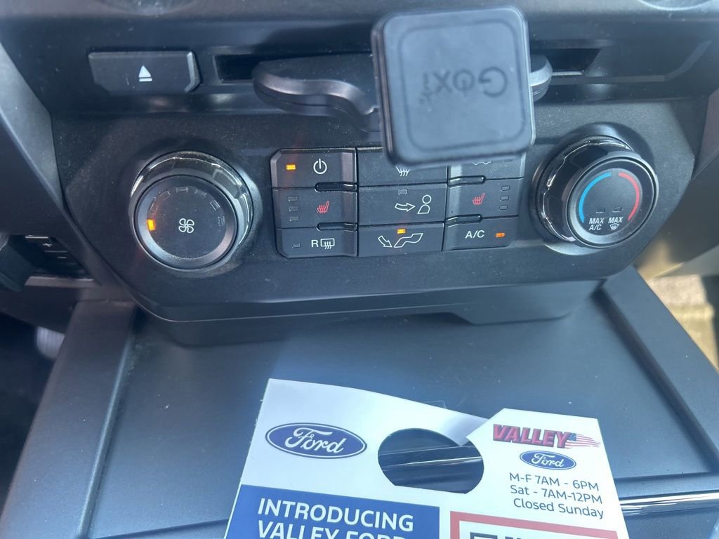 Used 2015 Ford F150 XLT w/ Equipment Group 302A Luxury AWD/4WD image 10