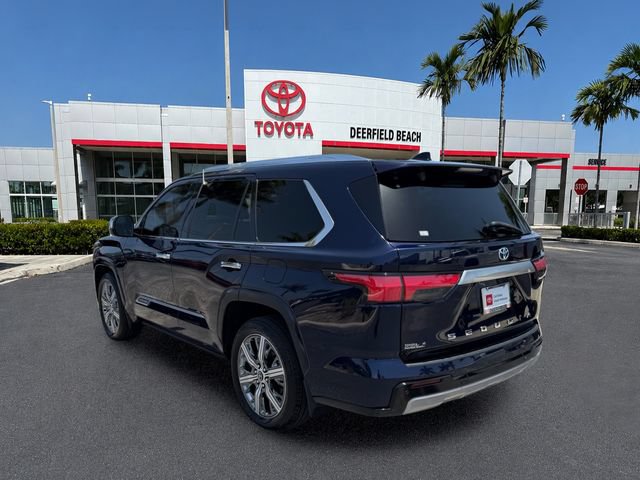 Certified 2023 Toyota Sequoia Capstone RWD image 5