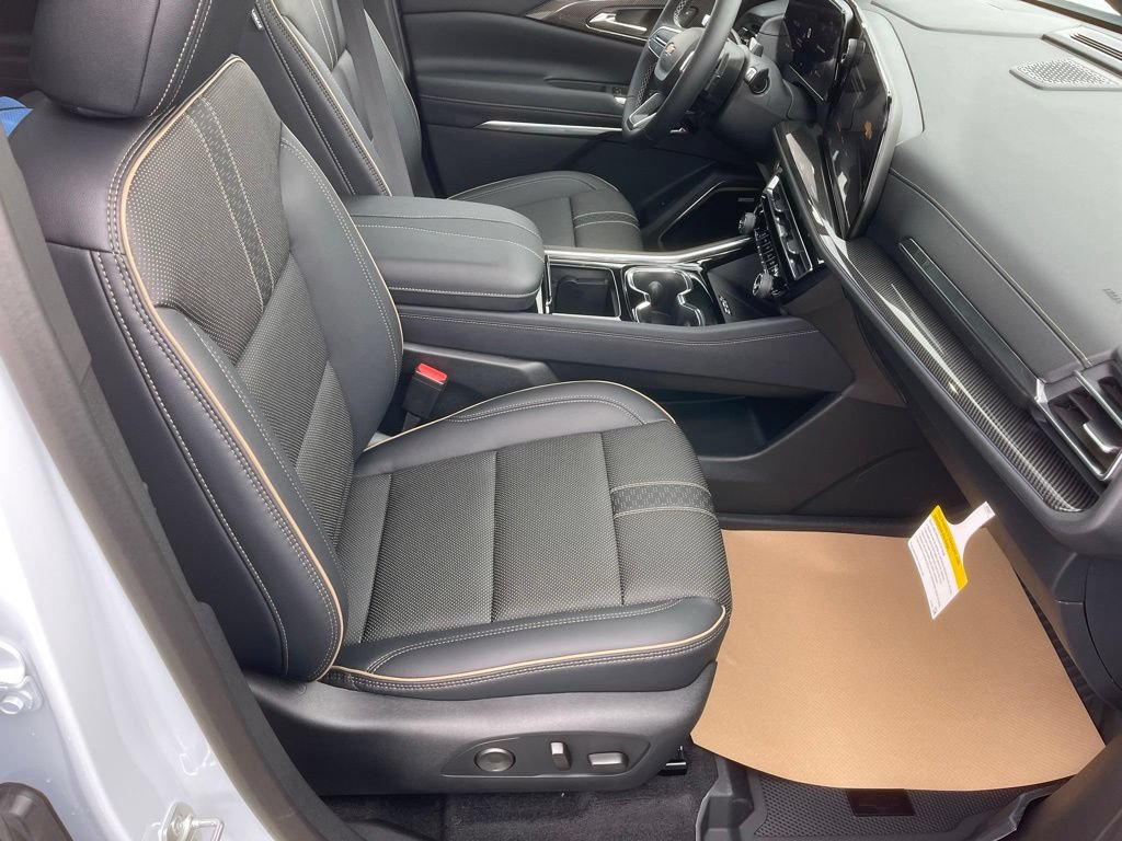 New 2026 Chevrolet Traverse High Country w/ LPO, Floor Liner Package AWD/4WD image 20