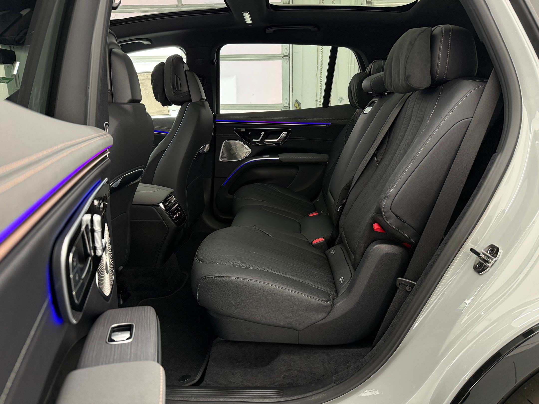 New 2027 Mercedes-Benz EQS 400 4MATIC SUV image 20