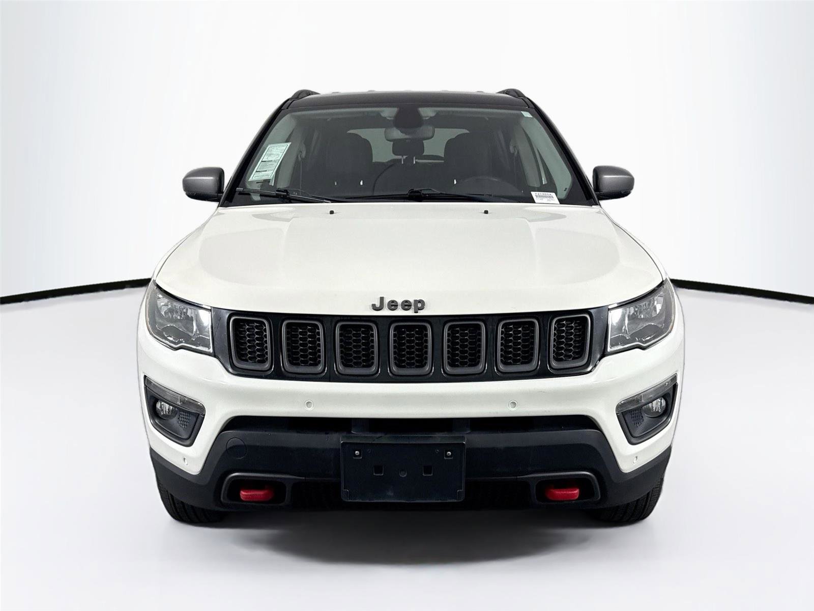 Used 2020 Jeep Compass Trailhawk image 3