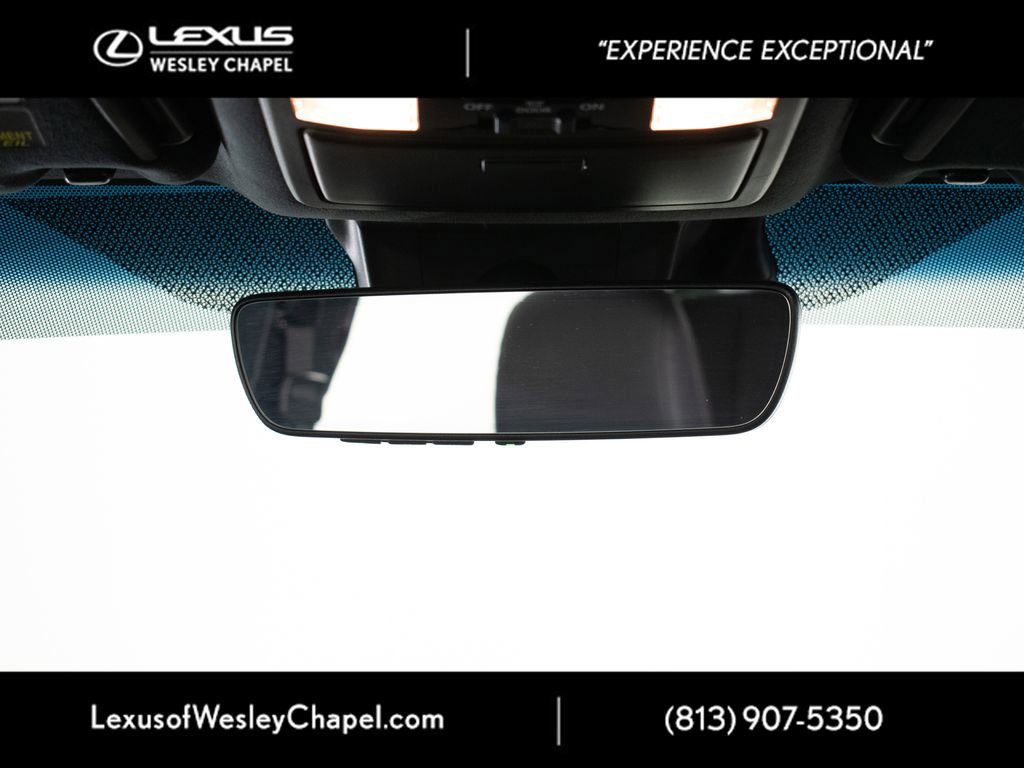 Used 2023 Lexus GX 460 Premium w/ Premium Package image 36