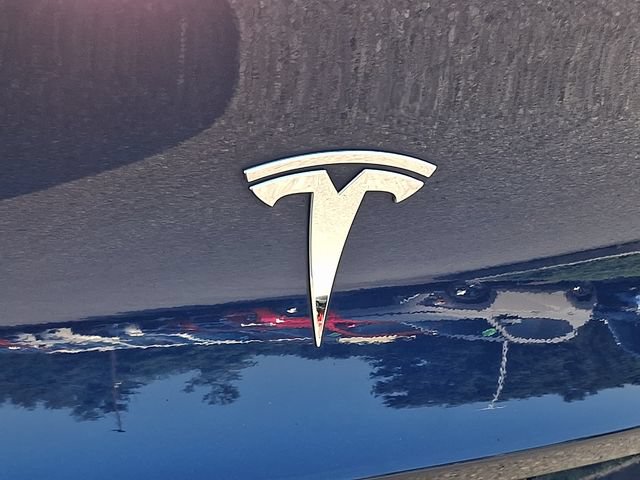 Used 2021 Tesla Model Y Long Range AWD/4WD image 29