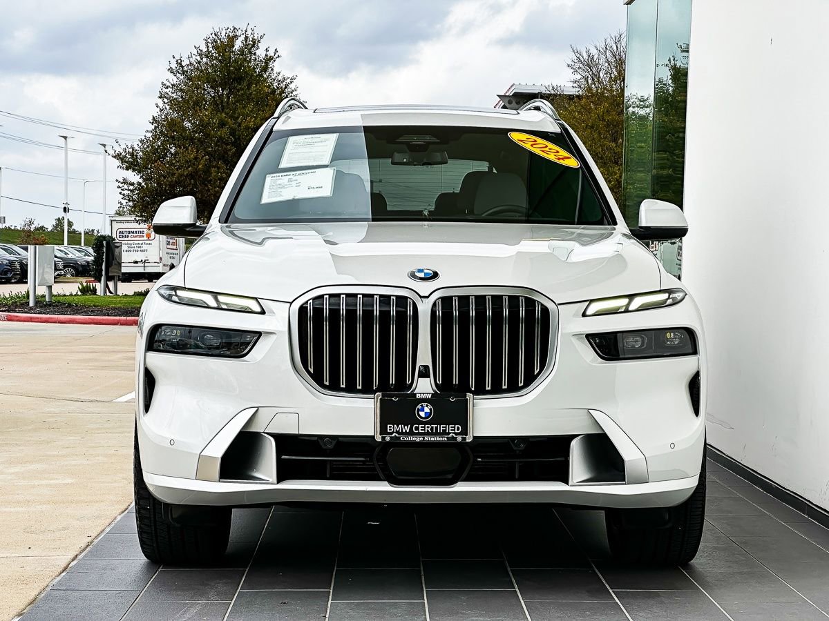 Certified 2024 BMW X7 xDrive40i w/ Executive Package image 5