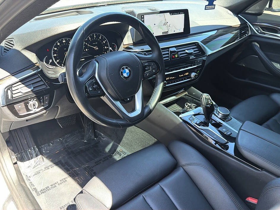 Used 2018 BMW 530i RWD image 5