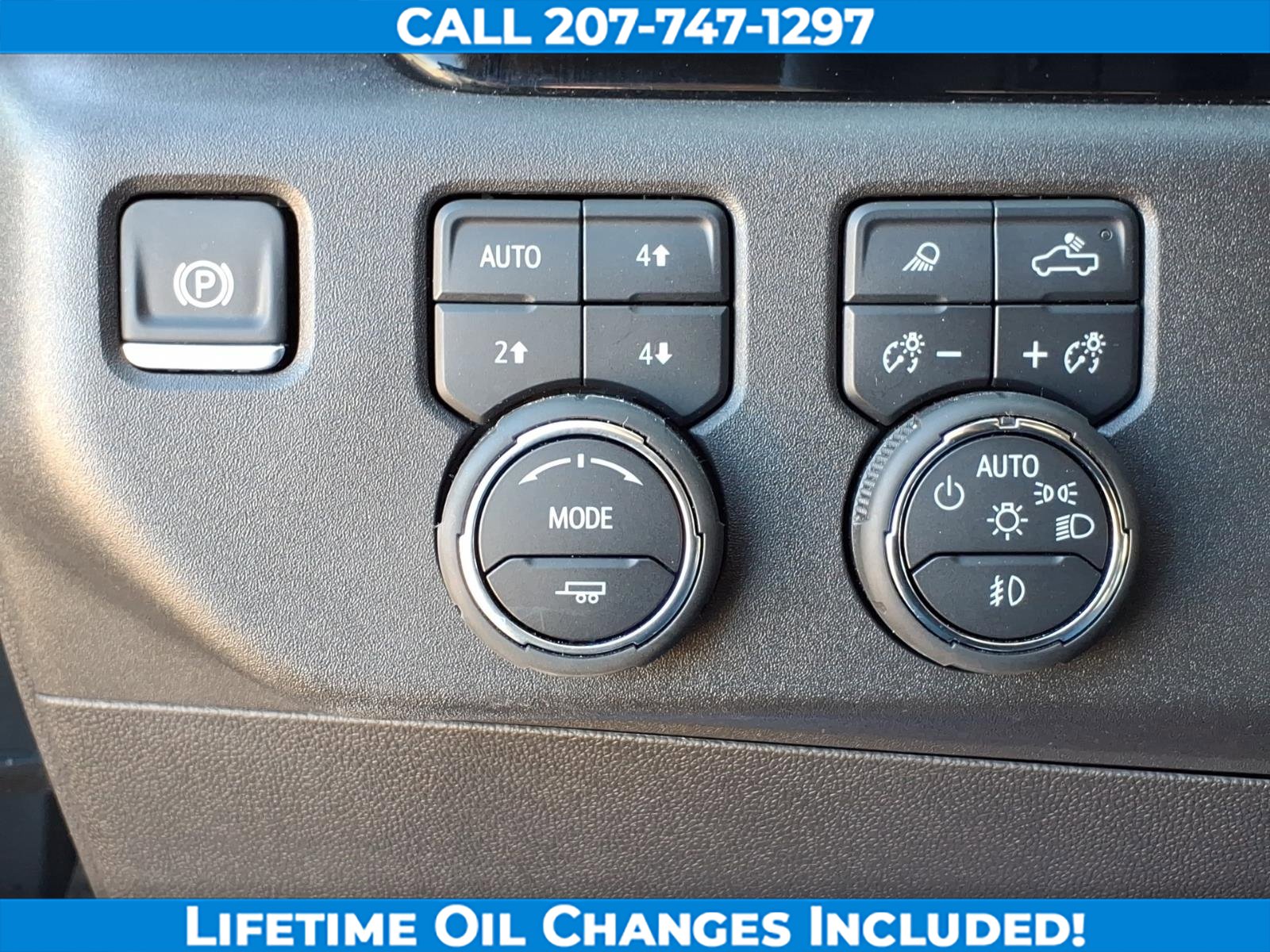 Used 2025 Chevrolet Silverado 1500 LT Trail Boss w/ LT Trail Boss Premium Package image 16