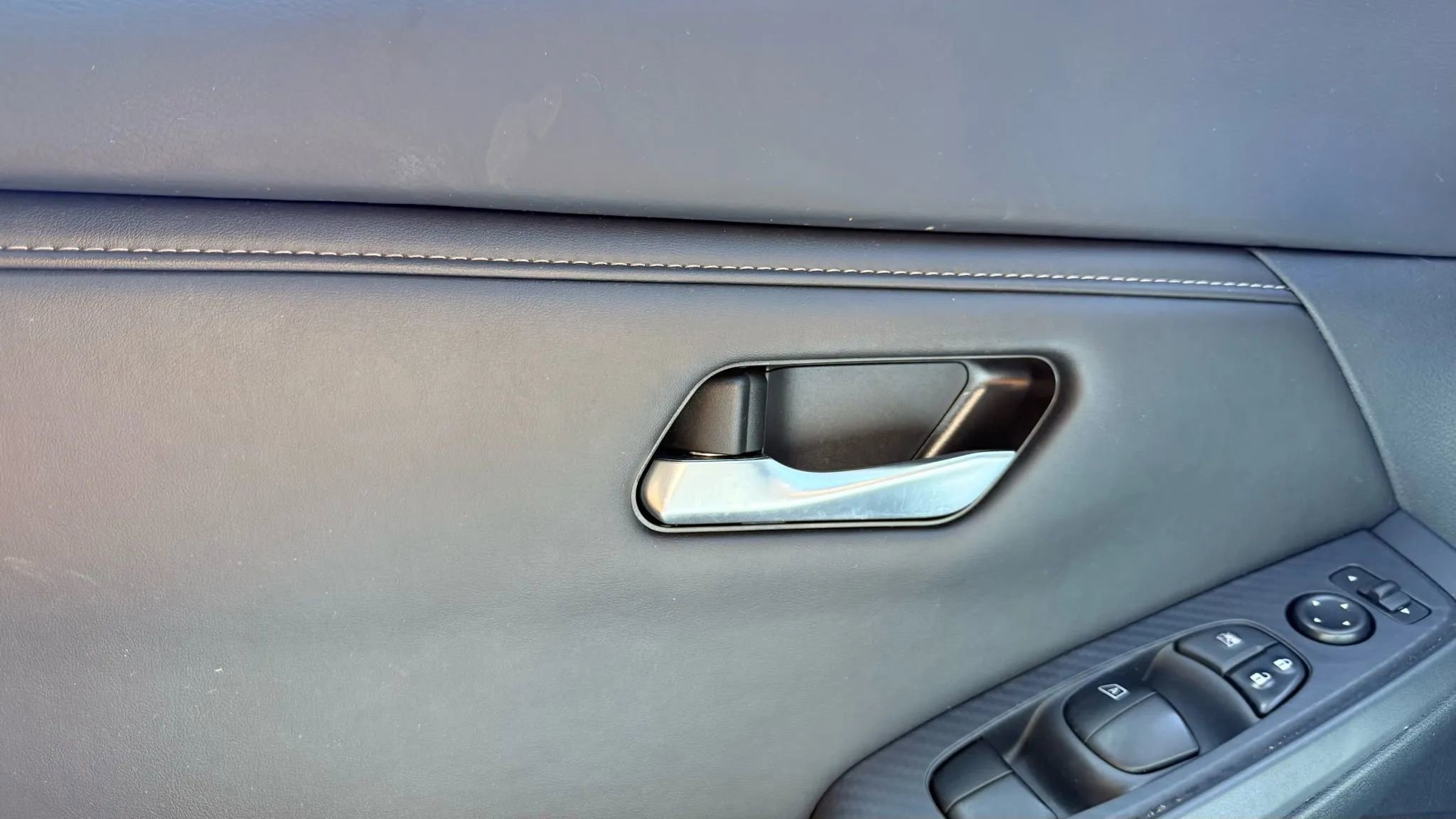 Used 2022 Nissan Sentra SV image 26