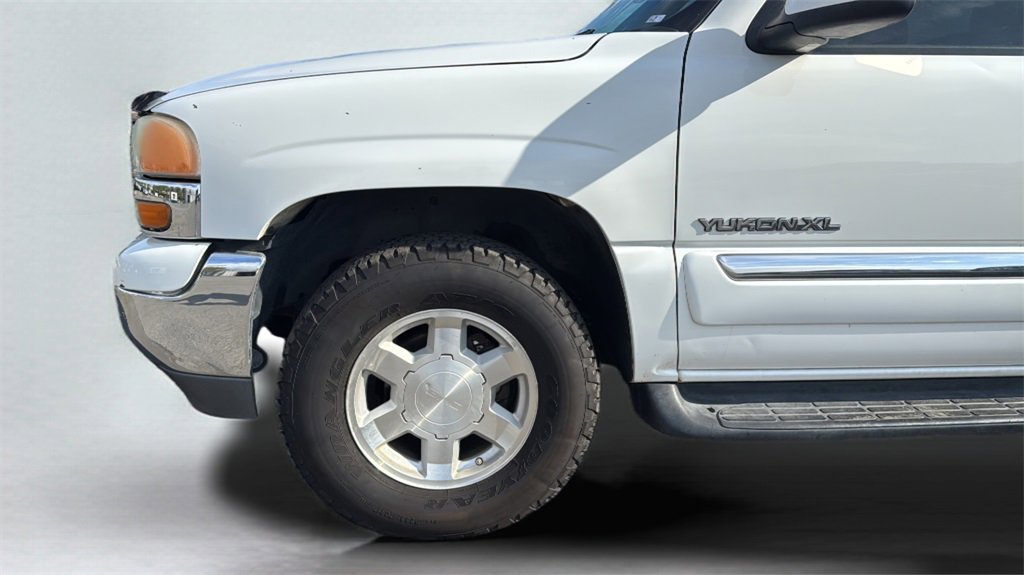 Used 2004 GMC Yukon XL SLT w/ Preferred Equipment Group image 22