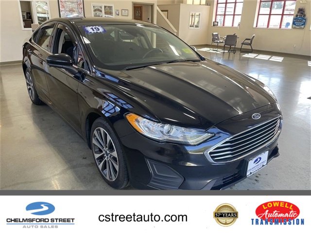 Used 2019 Ford Fusion SE