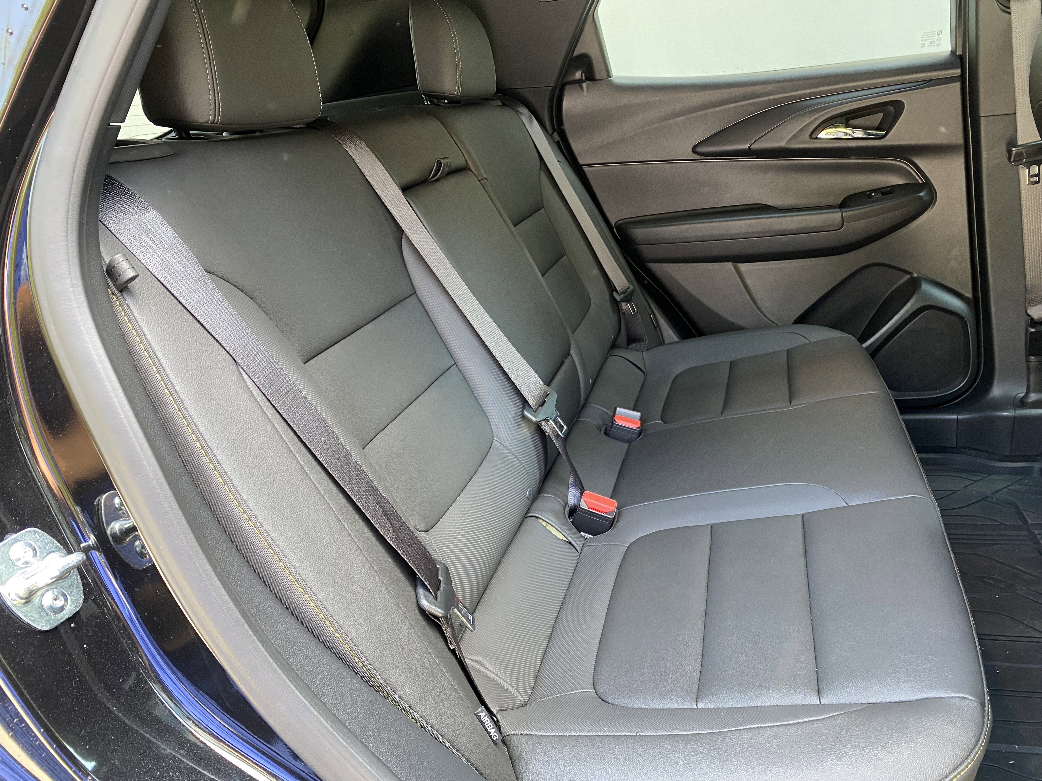 Used 2025 Chevrolet TrailBlazer ACTIV w/ Convenience Package image 36