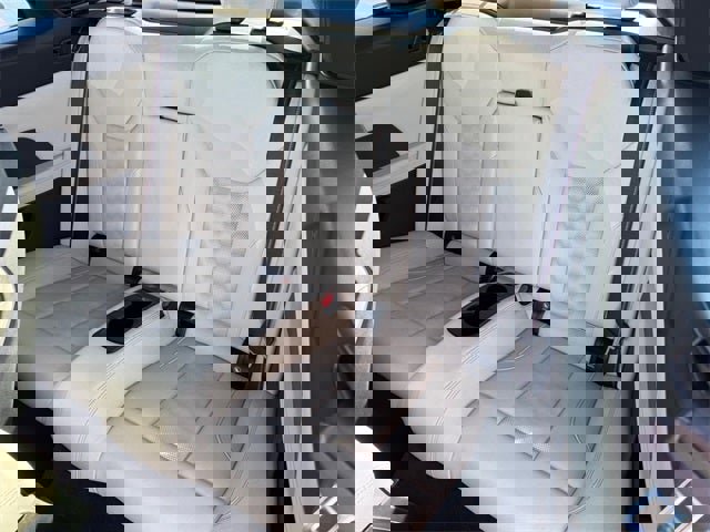 Used 2023 BMW M4 xDrive Competition w/ Executive Package image 10