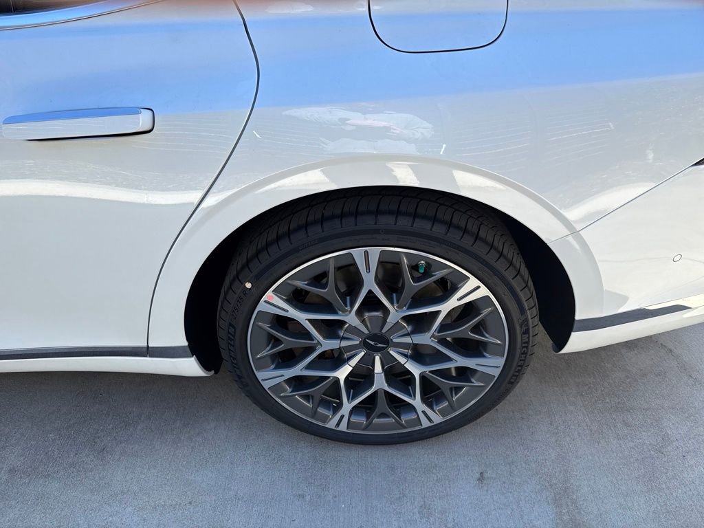 New 2026 Genesis G90 3.5T image 8