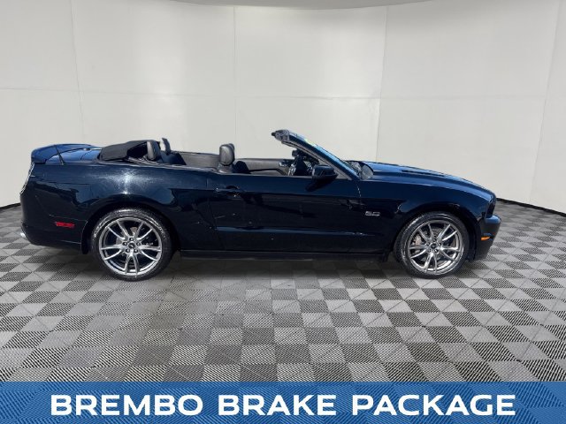 Used 2013 Ford Mustang GT Premium w/ Electronics Pkg RWD image 7