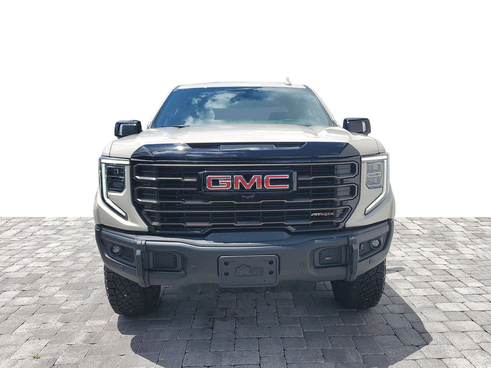 Used 2026 GMC Sierra 1500 AT4X AWD/4WD image 2