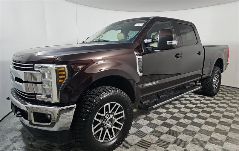 Used 2018 Ford F250 Lariat w/ Lariat Value Package image 2