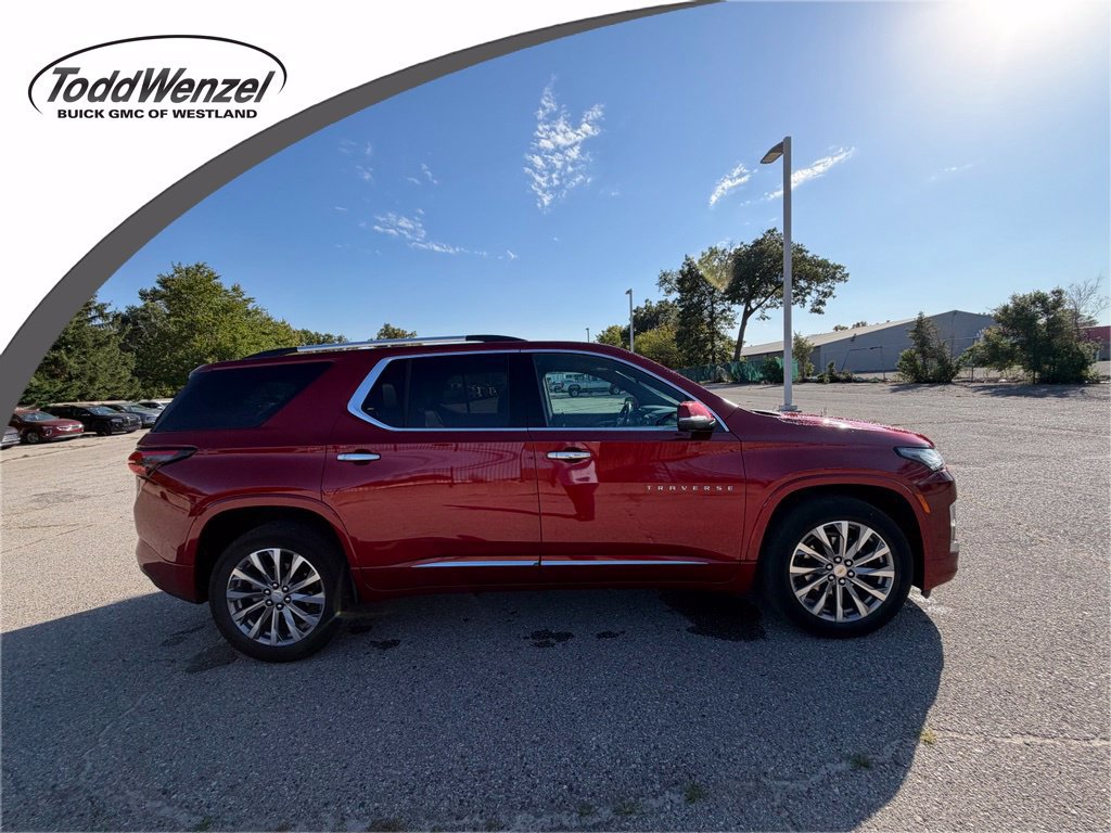 Used 2023 Chevrolet Traverse Premier