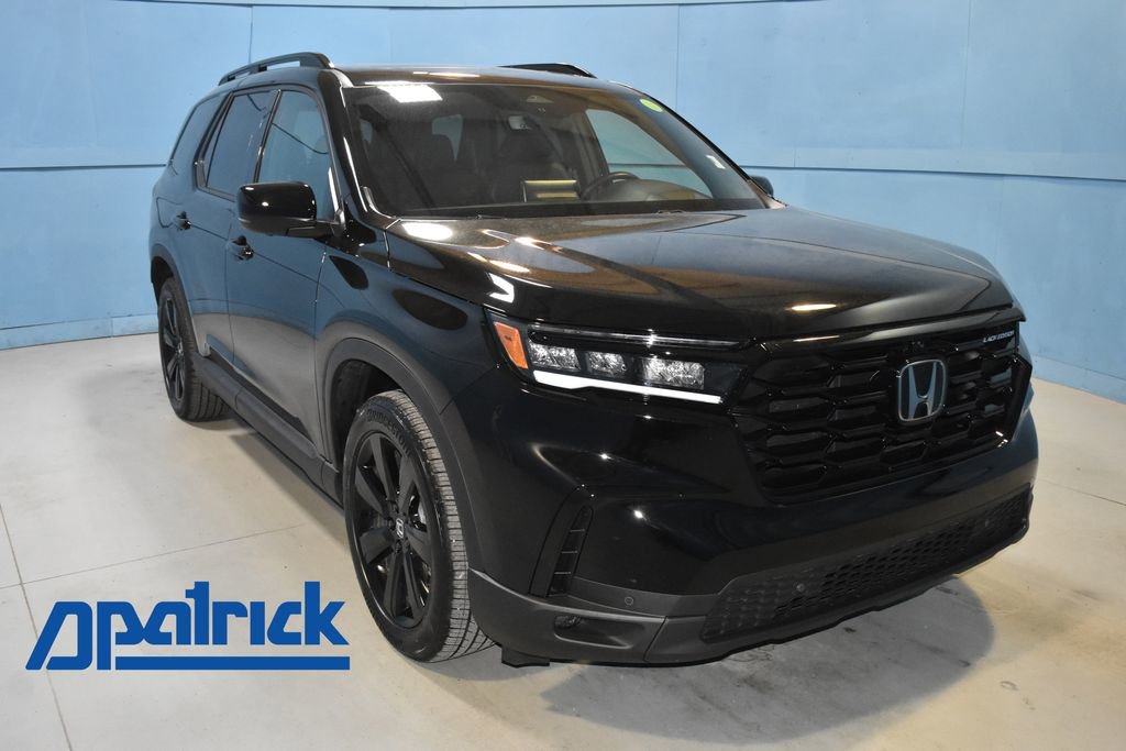 Used 2025 Honda Pilot Black Edition image 1