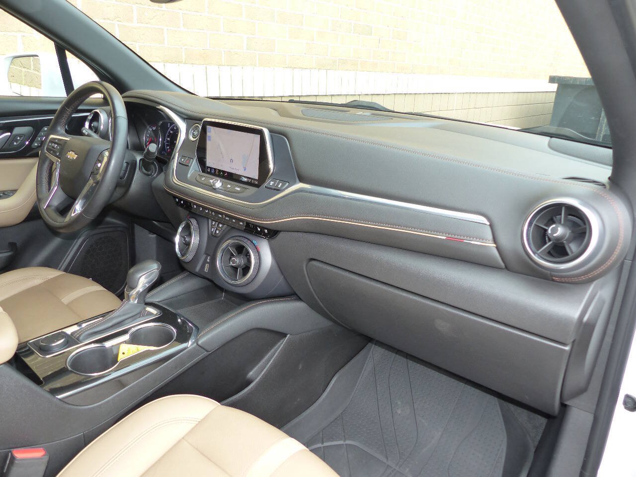 Used 2020 Chevrolet Blazer Premier w/ LPO, Floor Liner Package AWD/4WD image 38