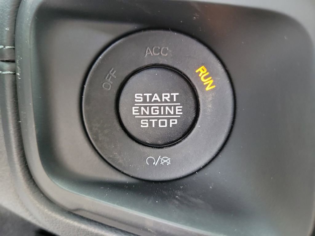 New 2026 Jeep Gladiator Sport image 31