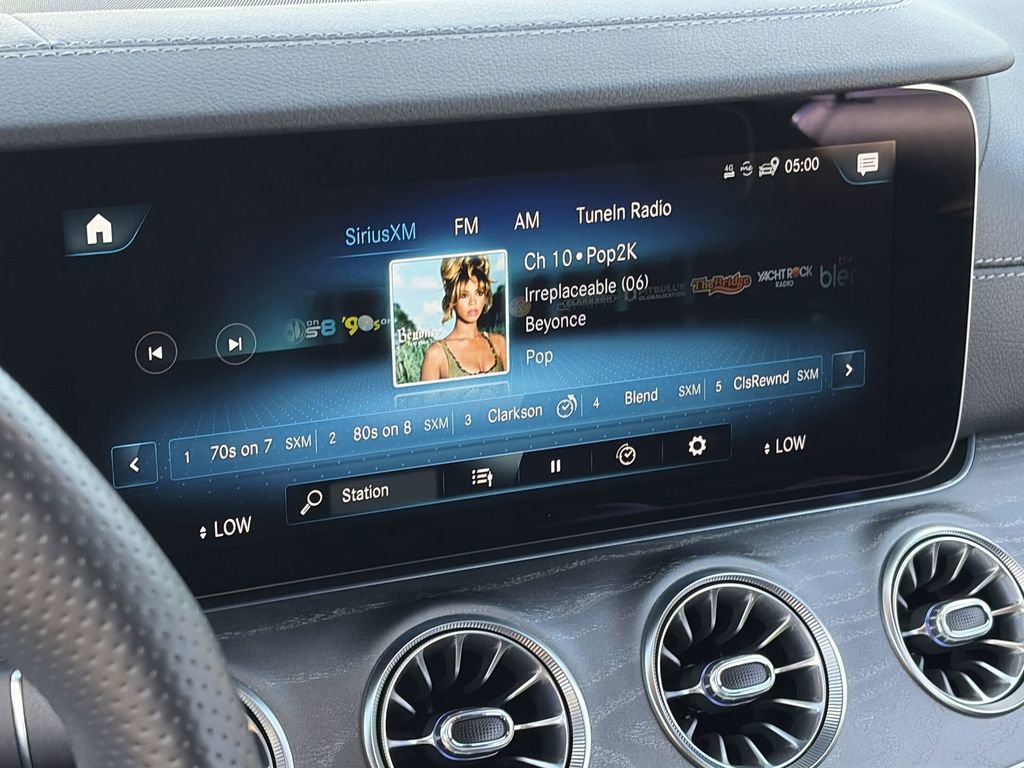 Used 2023 Mercedes-Benz E 450 4MATIC Cabriolet image 14