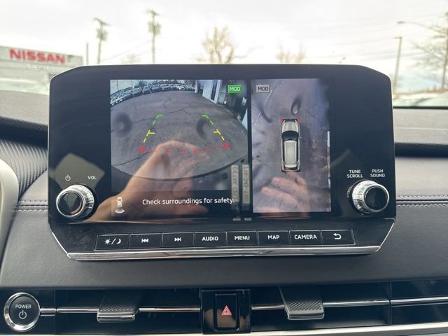 Used 2025 Mitsubishi Outlander SE image 17