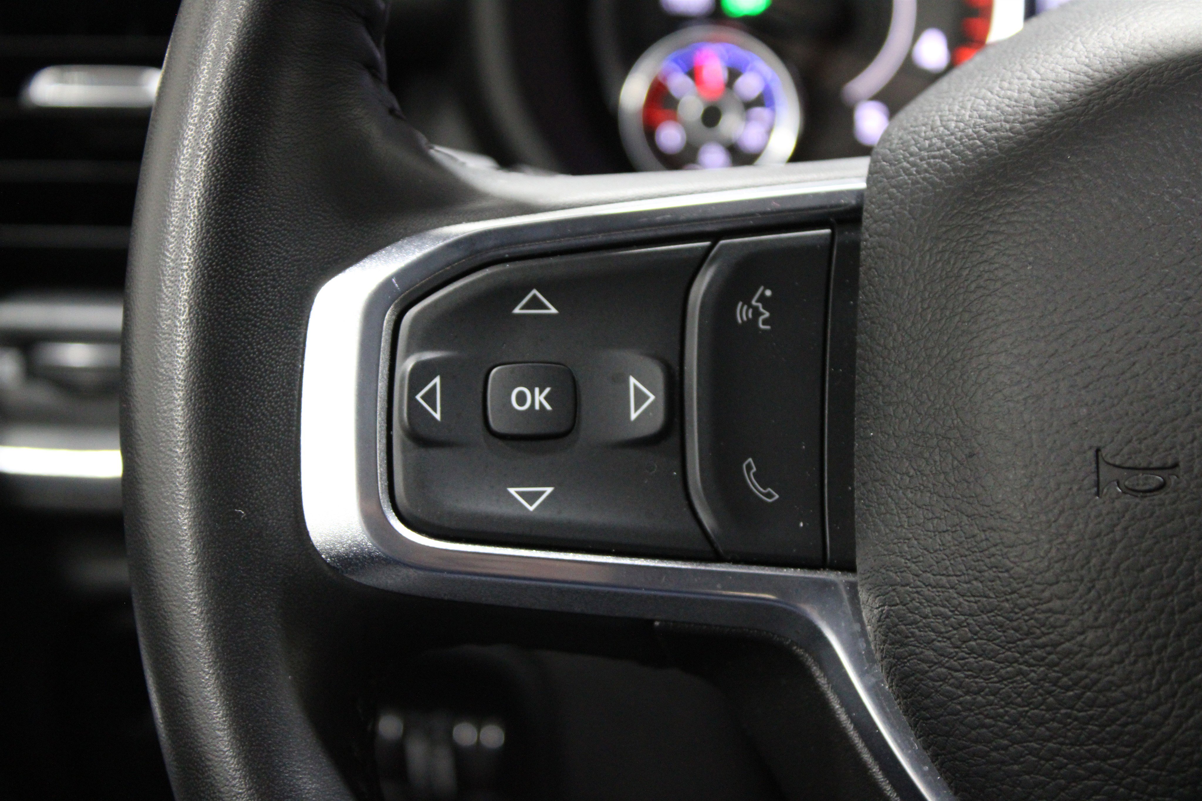 Used 2024 RAM 2500 Laramie w/ Night Edition image 10