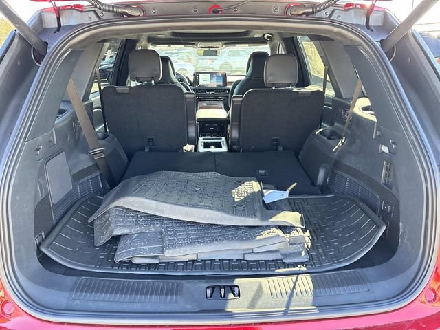 New 2026 Lincoln Aviator Black Label w/ Jet Appearance Package AWD/4WD image 12