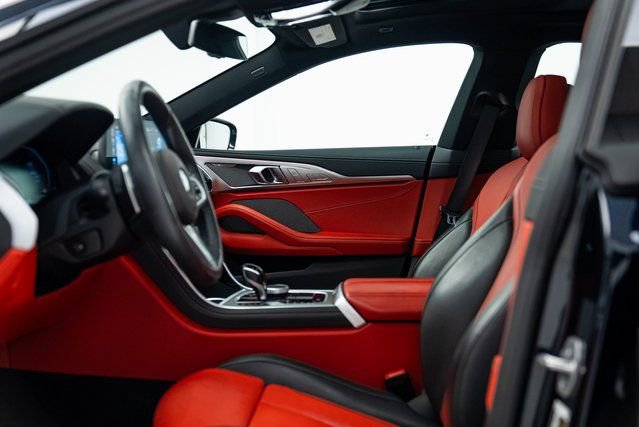 Used 2025 BMW 840i xDrive w/ Comfort Seating Package image 41